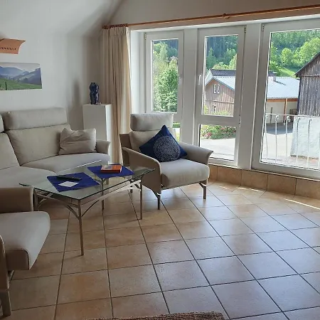 Paradiesken Am Berg Apartman