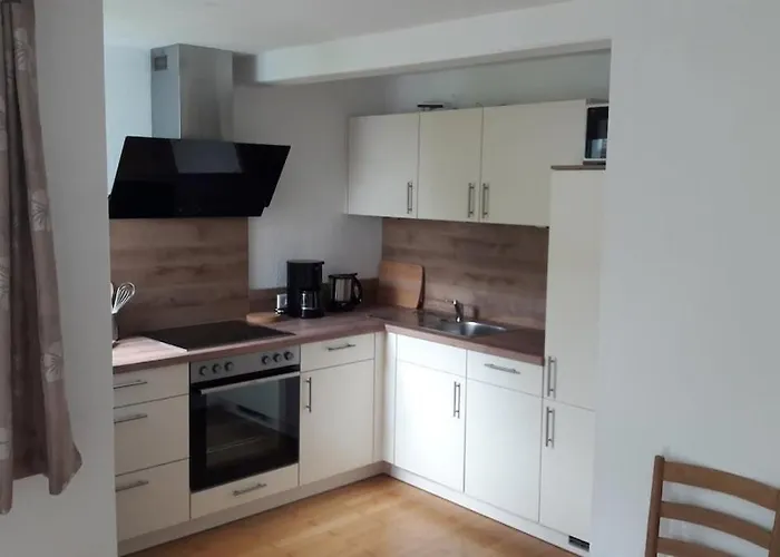 Paradiesken Am Berg *